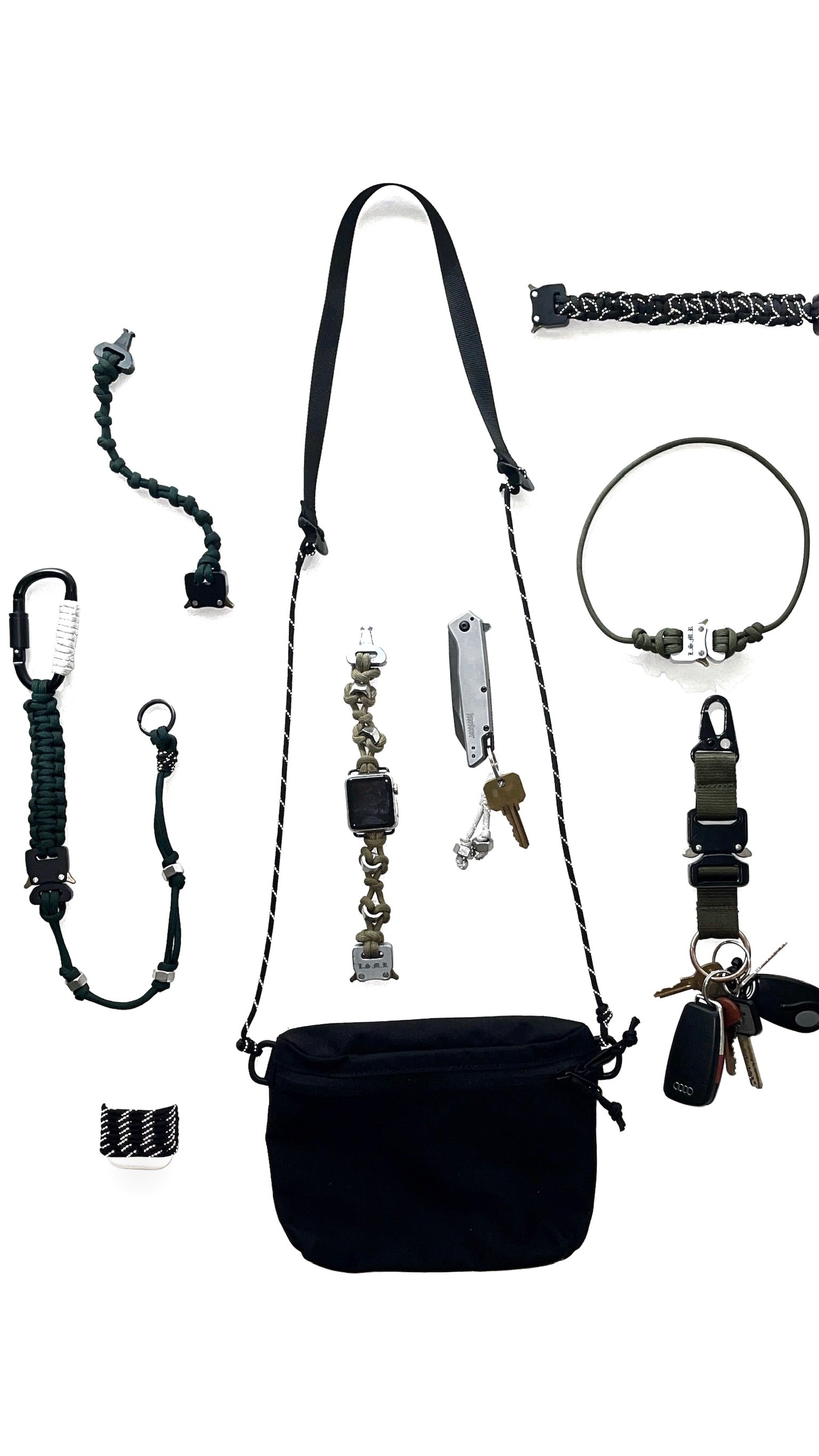 L.S.M.R. co Essentials