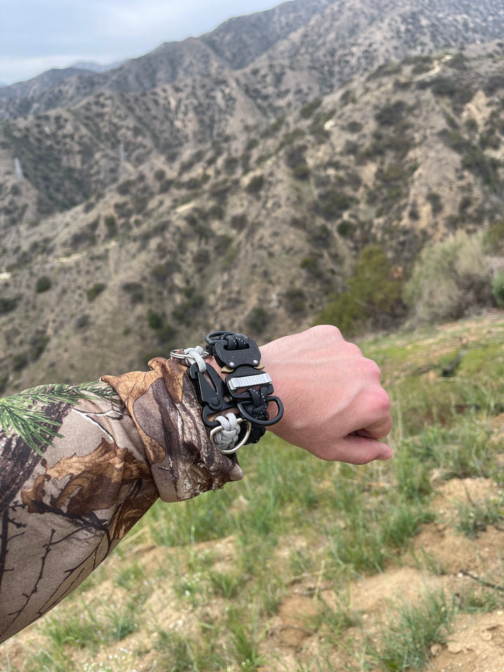 MAD MAX-BRACELET-military-grade-outdoors-gear-made-in-usa-lee-side-mountain-research.jpg